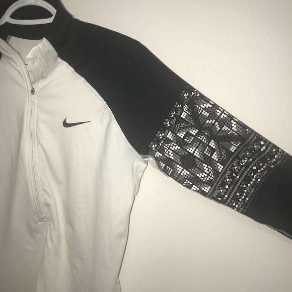 Nike Tops - Nike Pro athletic pull over